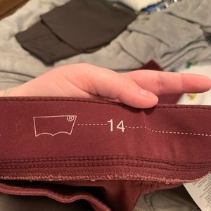 Levi pants super soft